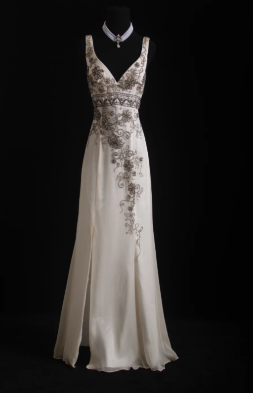 Elegant V-neck Sheath Beige Long Prom Dresses Beaded Chiffon Open Back Evening Dresses ED05025