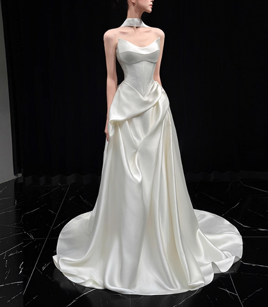 Simple Strapless Satin Long Wedding Dresses Sleeveless White Bridal Gowns ED05026