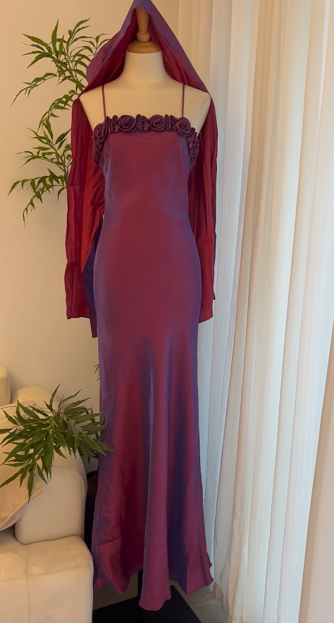 Elegant Spaghetti Strap Sheath Burgundy Long Prom Dresses Satin Burgundy Wedding Guest Dresses ED05048