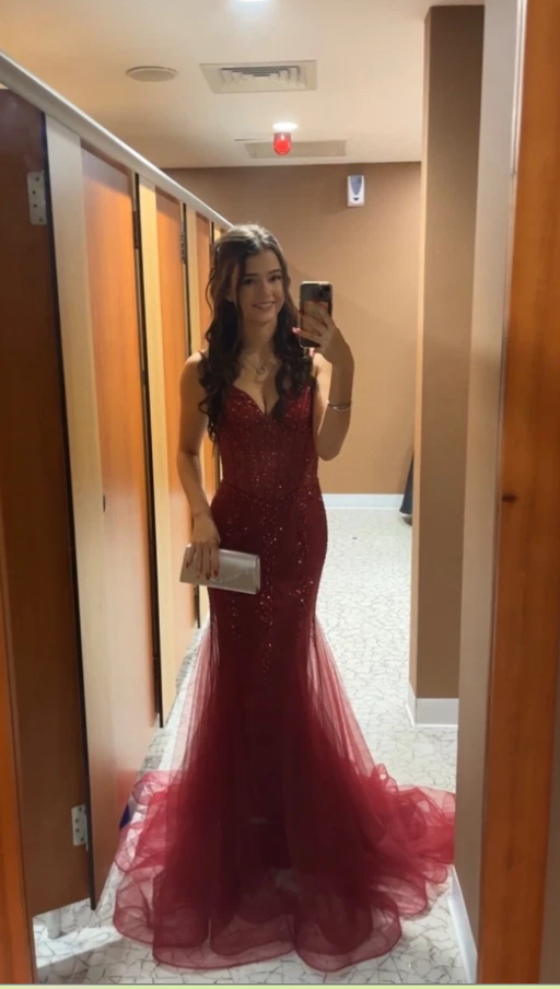 Elegant Spaghetti Strap Mermaid Burgundy Long Prom Dresses Tulle Sequin Burgundy Evening Dresses ED05075