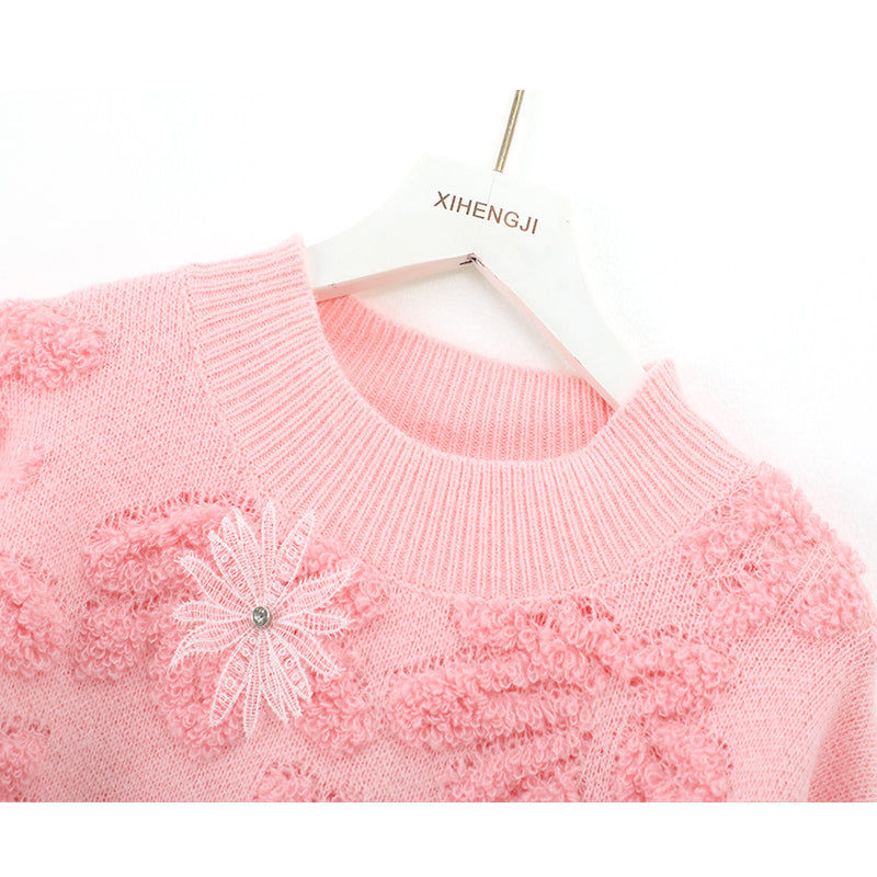 Rosa Pullover mit Rundhalsausschnitt und Blumenstickerei ED0531