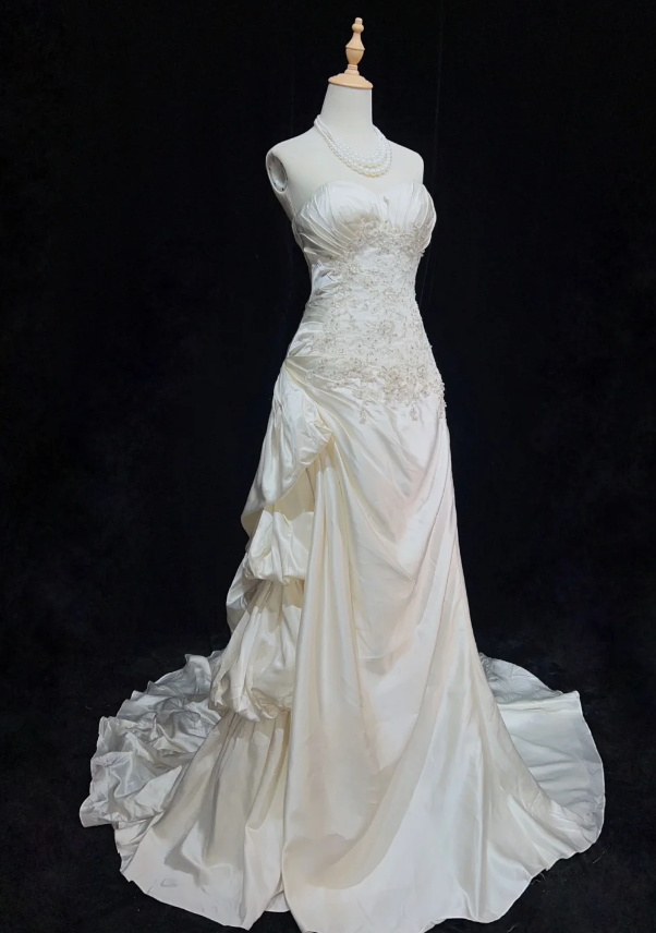 Vintage Sheath Long Wedding Dresses Sweetheart Satin White Bridal Gowns Sleeveless Bridal Dresses ED05432