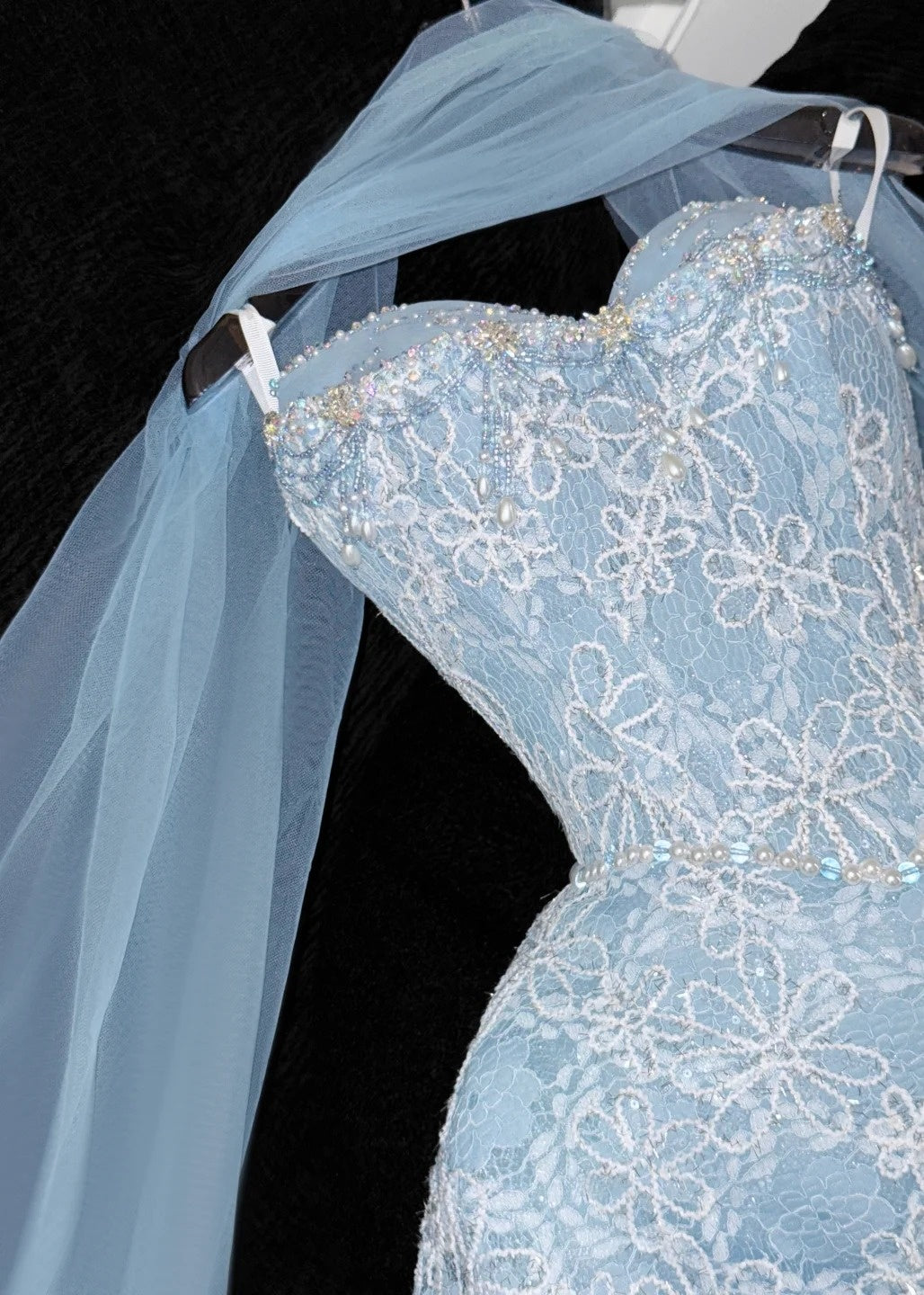 Elegant A-Line Blue Long Prom Dresses Lace Strapless Evening Dresses Sleeveless Blue Party Dresses ED05486