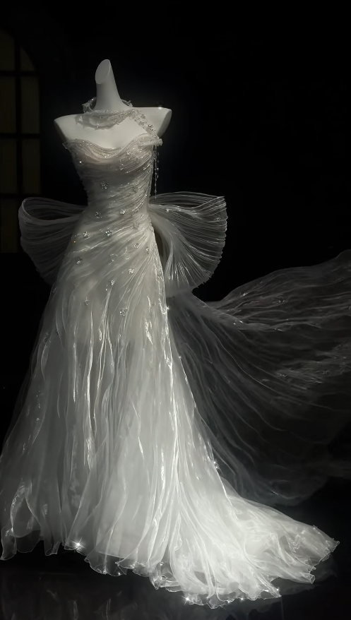 Luxury Strapless Mermaid Long Wedding Dresses Tulle White Bridal Gowns Sleeveless Bridal Dresses ED05494