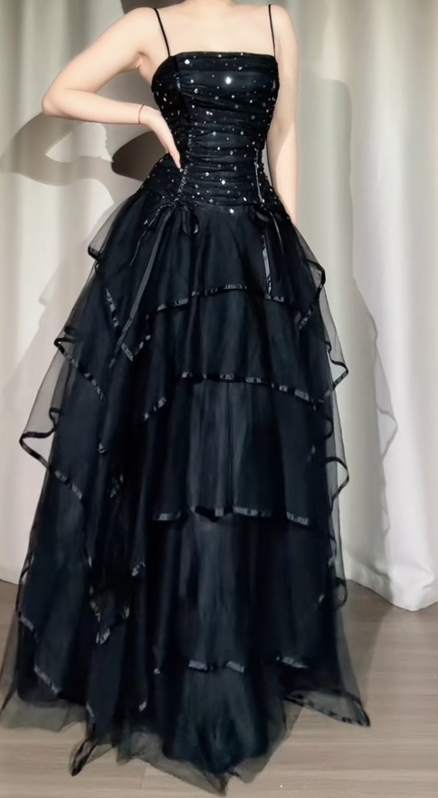 Chic Spaghetti Straps A-line Long Prom Dresses Tulle Black Evening Dresses Sleeveless Birthday Dresses ED05644