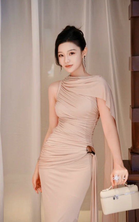 Elegant Sheath Long Prom Dresses Chiffon Pink Evening Dresses Wedding Guest Dresses ED05667