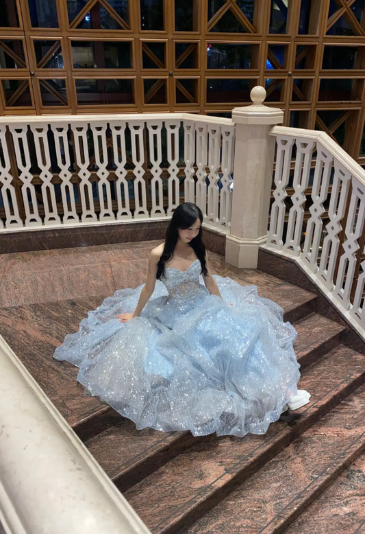 Chic A-Line Long Prom Dresses Sequins Tulle Pale Blue Evening Gowns Sweetheart Neck Sleeveless Birthday Dresses ED05771