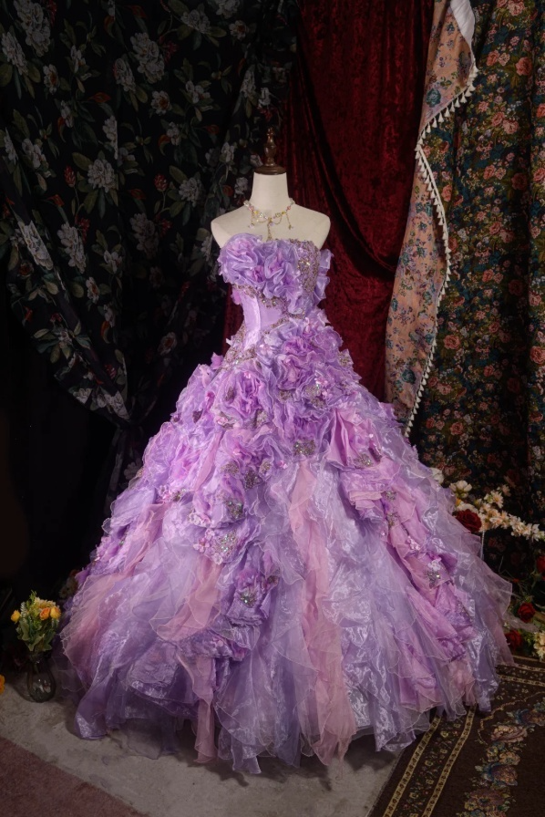 Cute Ball Gown Tulle Long Prom Dresses Appliques Strapless Quinceanera Dresses Sleeveless Sweet 16 Dresses ED05829