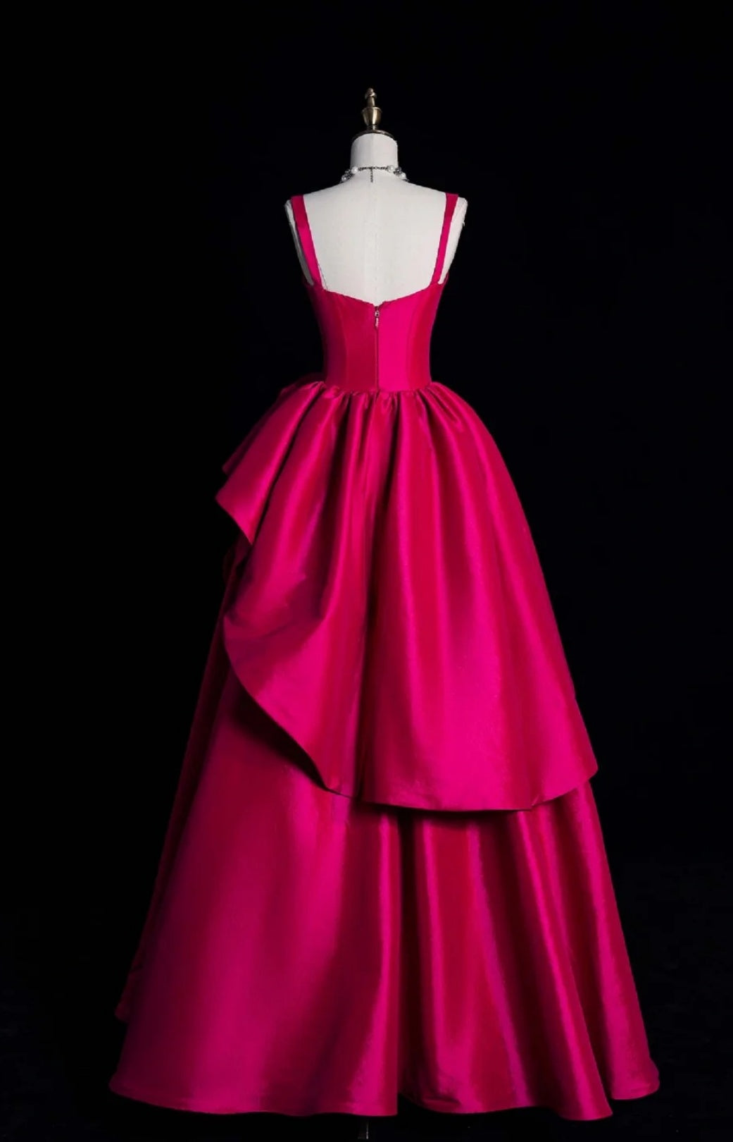 Wunderschönes dunkelolivgrünes herzförmiger Ausschnitt A-Linie Satin Tüll Kurzes Ballkleid Homecoming-Kleid ED02575