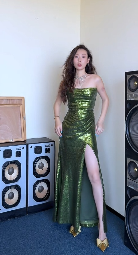 Chic Green Sheath Long Prom Dresses Sequins Strapless Evening Dresses Sleeveless Formal Dresses ED05869