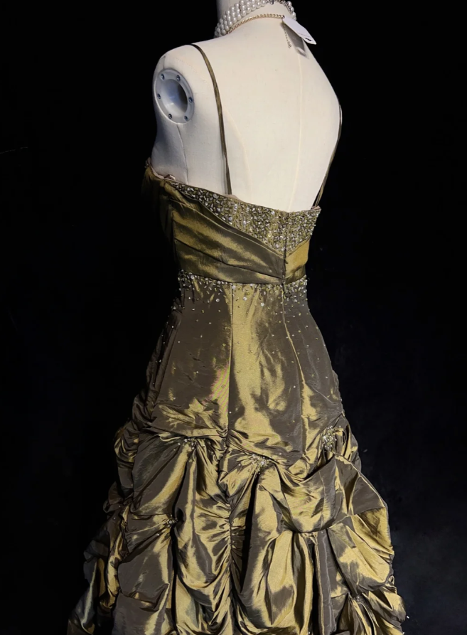 Gorgeous Green A-Line Long Prom Dresses Satin Spaghetti Straps Evening Dresses Sleeveless Formal Dresses ED05880