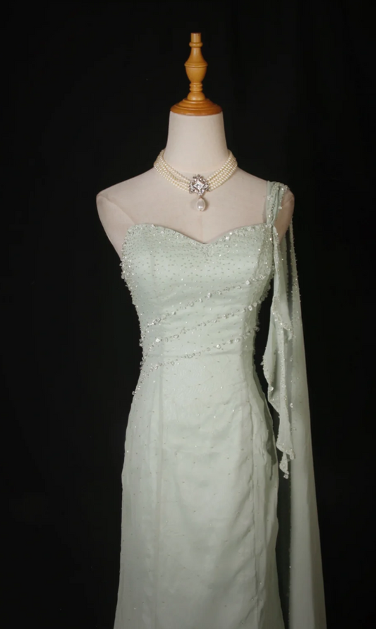 Chic Mermaid Green Long Prom Dresses Satin Spaghetti Straps Evening Dresses Sleeveless Birthday Dresses ED05921