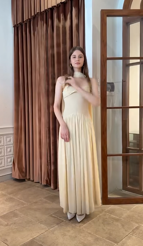 Simple Sheath Pale Yellow Wedding Guest Dresses Chiffon Sapghetti Straps Long Evening Dresses ED05929