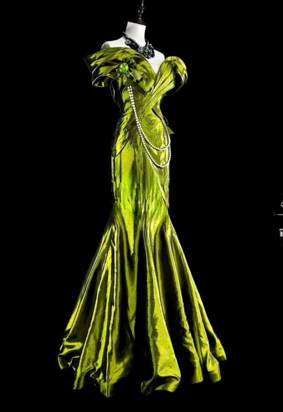 Chic Green Mermaid Long Prom Dress Satin Off-shoulder Evening Dresses Sleeveless Formal Dresses ED05941