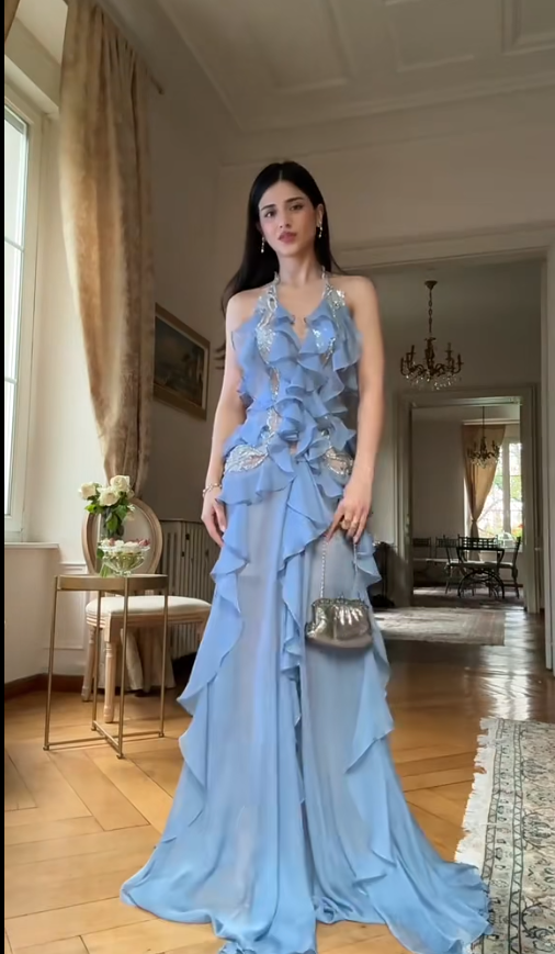 Chic Blue Sheath Long Prom Dress Chiffon Spaghetti Straps Evening Dresses Sleeveless Formal Dresses ED05943