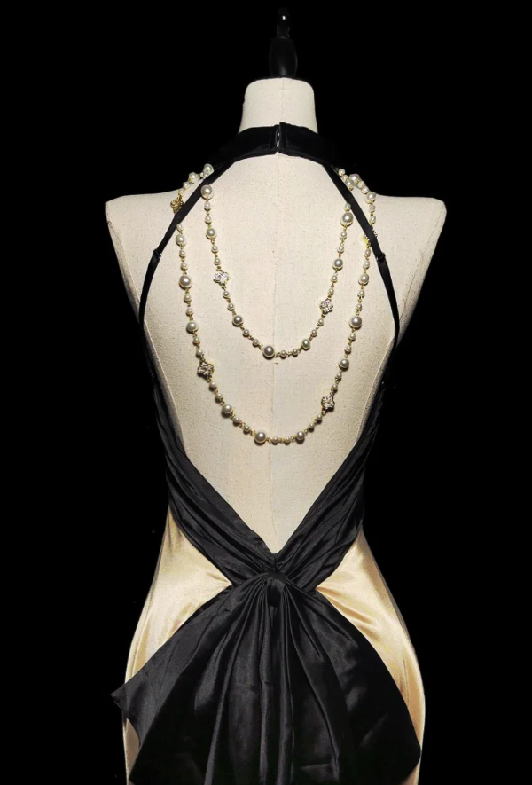 Elegant Champagne Sheath Long Prom Dresses Satin Halter Evening Dresses with Open Back ED05948