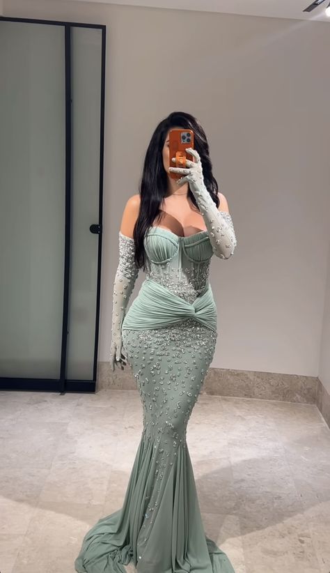 Elegant Mermaid Mint Green Long Prom Dresses Chiffon Beaded Off-shoulder Evening Dresses Long Sleeves Party Dress ED05979
