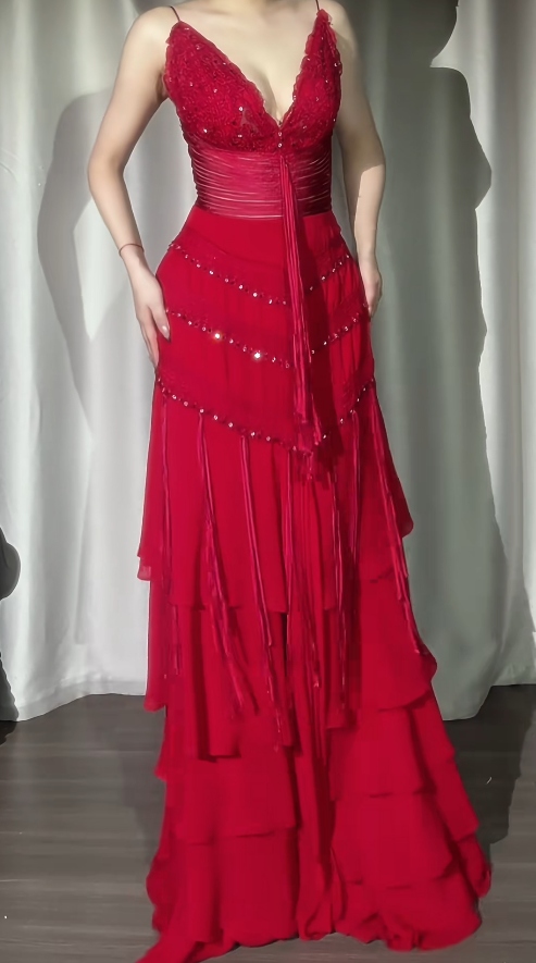 Elegant Sheath Burgundy Long Prom Dresses Chiffon Spaghetti Straps Evening Dresses ED06037