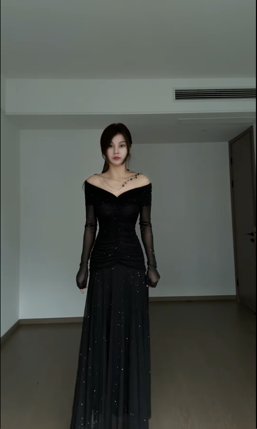 Glitter Black Long Prom Dresses Tulle A-Line Evening Dresses Off-shoulder Party Dresses ED06053