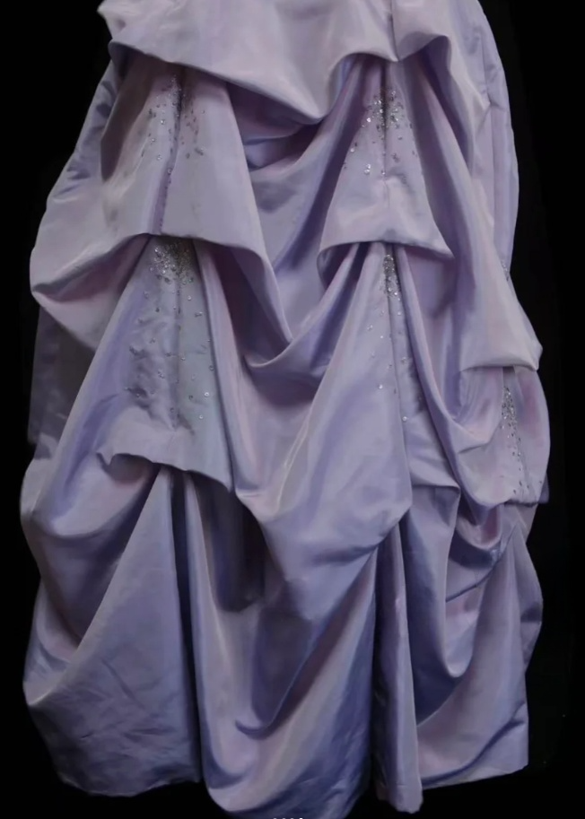 Cute Lilac Quinceanera Dresses Halter A-Line Birthday Dresses Satin Sleeveless Long Prom Dresses ED06102