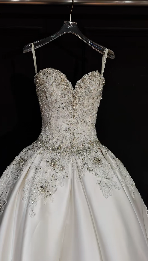 Timeless A-Line Long Wedding Dresses Satin Beaded White Bridal Gowns Sweetheart Sleeveless Bridal Dresses ED06145