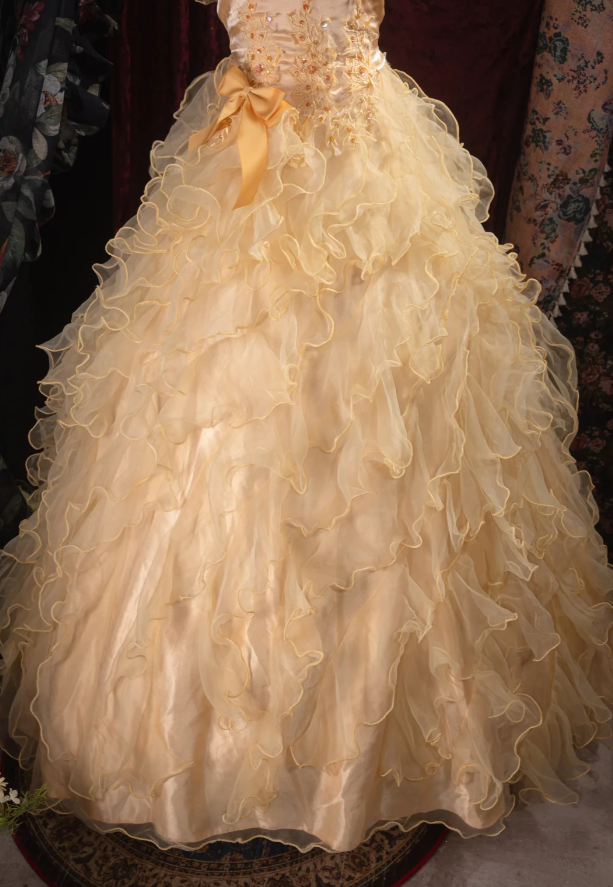 Chic Yellow Long Prom Dresses Tulle Strapless A-Line Quinceanera Dresses Sleeveless Sweet 16 Dresses ED06163