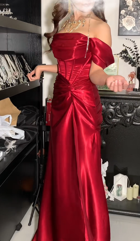 Glam Sheath Burgundy Long Prom Dresses Satin Off-shoulder Evening Dresses ED06284