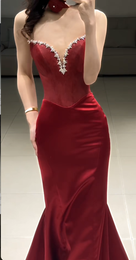 Elegant Mermaid Burgundy Long Prom Dress Satin Sweetheart Evening Dress Sleeveless Party Dress ED06397