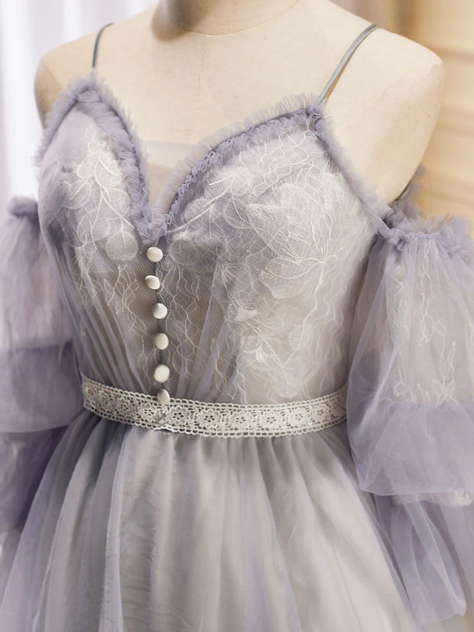 Robe de bal courte en tulle et dentelle violet clair, coupe trapèze, robe de soirée violet clair ED0644