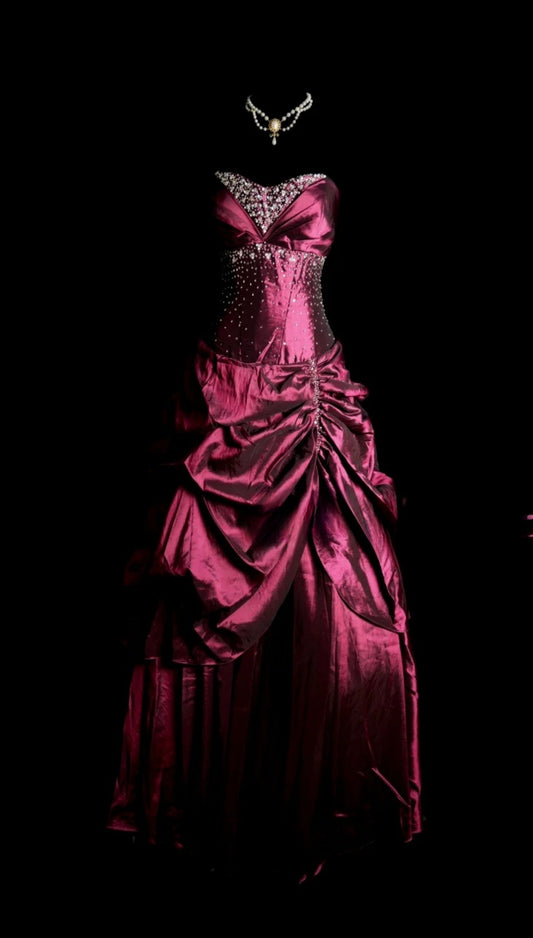 Wunderschönes dunkelolivgrünes herzförmiger Ausschnitt A-Linie Satin Tüll Kurzes Ballkleid Homecoming-Kleid ED02575