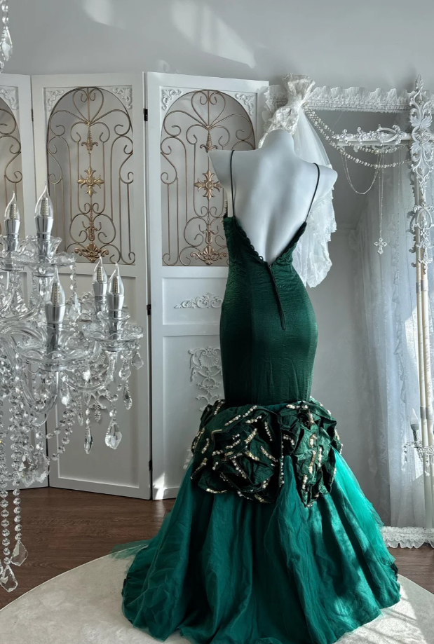 Chic Dark Green Long Prom Dress Spaghetti Straps Mermaid Evening Dress Satin Beaded Sleeveless Birthday Dress ED06577