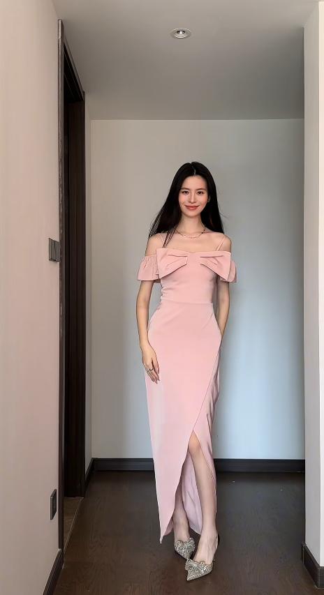 Chic Pink Bridesmaid Dress Spaghetti Straps Sheath Evening Dress Satin Slit Weddding Guest Dress ED06656