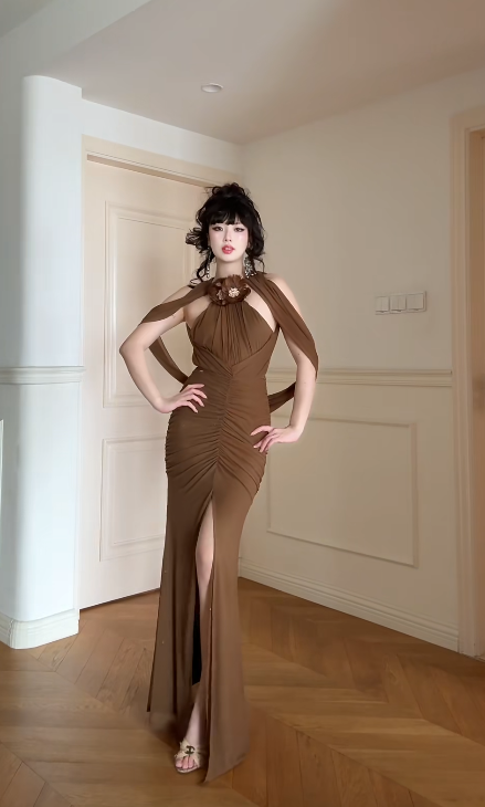 Fairy Brown Prom Dress Halter Sheath Evening Dress Chiffon Sleeveless Birthday Dress ED06768