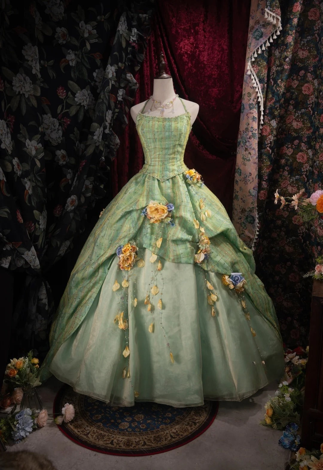 Chic Green Prom Dress Halter A-Line Birthday Dress Satin Sleeveless Evening Dress ED06788