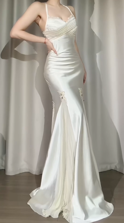Elegant White Prom Dress Halter Sheath Evening Dress Satin Beaded Dress ED06805