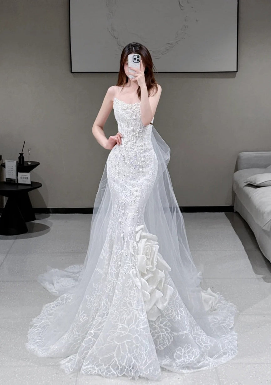 Timeless White Wedding Dress Lace Strapless Bridal Gowns Sleeveless Mermaid Bridal Dress ED06843