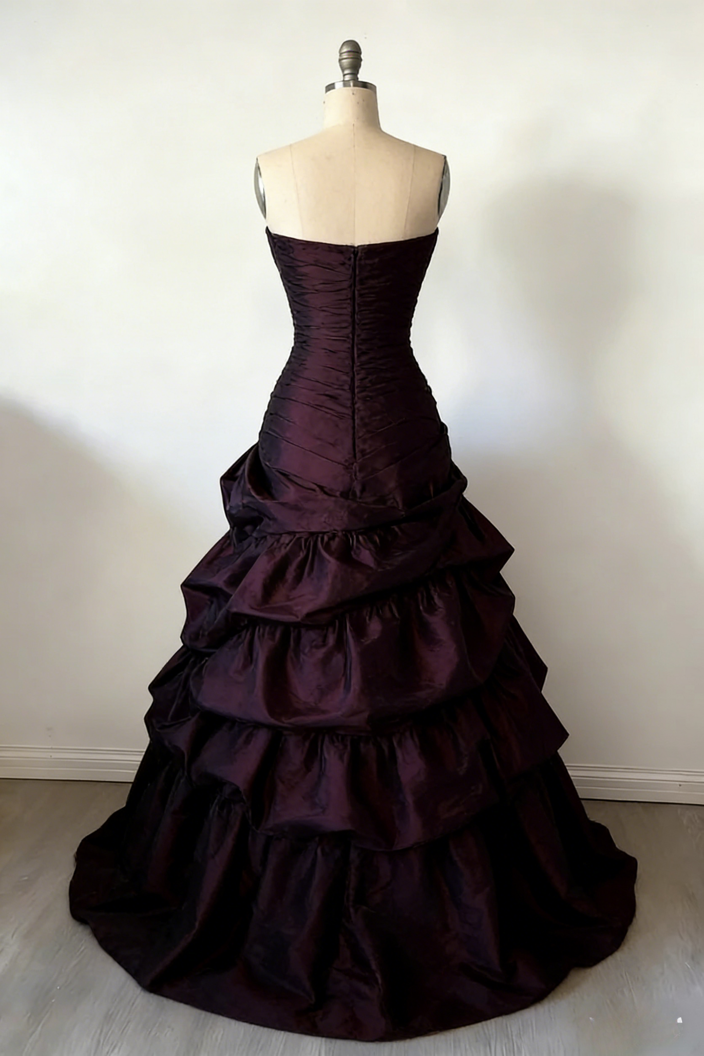 Gorgeous A-Line Purple Prom Dress Satin Strapless Evening Dress ED06852