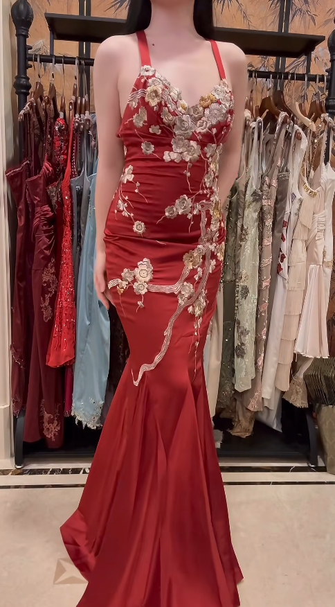 Gorgeous Mermaid Red Prom Dress Satin Halter Embroidery Evening Dress ED06853