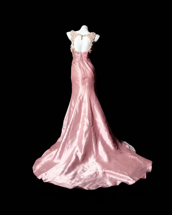 Magnifique robe de bal rose à fines bretelles en satin, robe fourreau sans manches pour anniversaire ou soirée ED07135