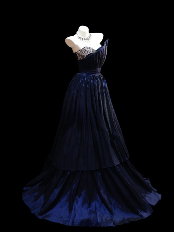 Chic Navy Blue Prom Dress Sweetheart A-Line Satin Evening Dress ED07152
