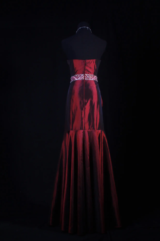 Chic Long Burgundy Prom Dress Beaded Satin Sweetheart Sheath Evening Dress ED07242