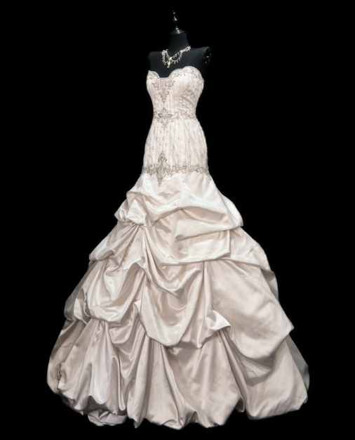 Vintage weißes Ballkleid aus Satin, herzförmiger A-Linien-Schnitt, langes Abendkleid ED07255