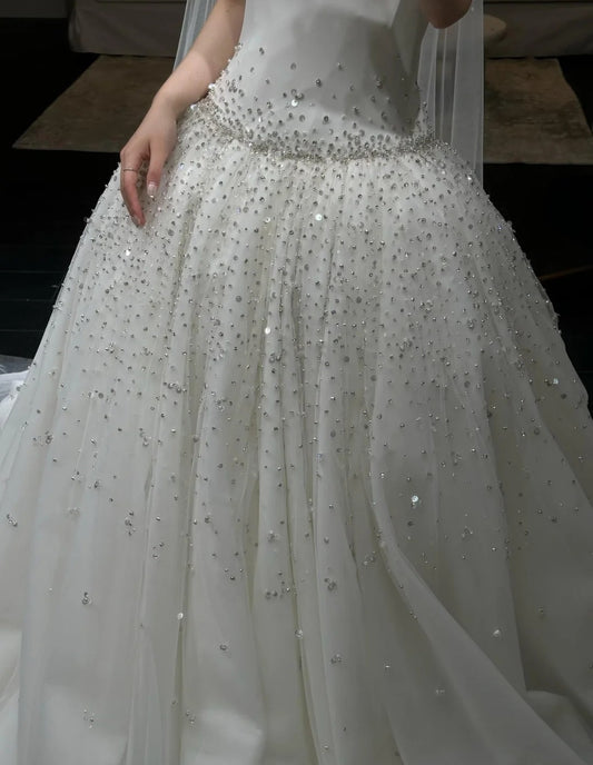 Fashion Long White Wedding Dress Satin Strapless A-Line Bridal Dress Tulle Sequins Bridal Gowns ED07271