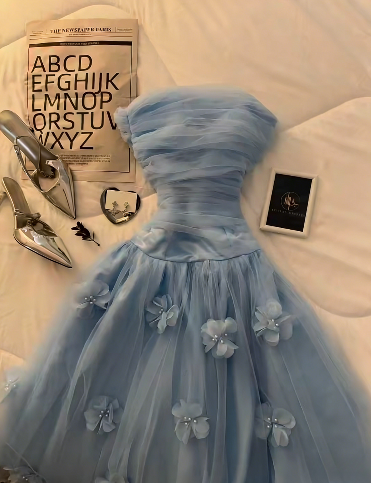 Robe de bal longue bleu clair, coupe trapèze, sans bretelles, robe d'anniversaire, robe de soirée en tulle sans manches ED07348