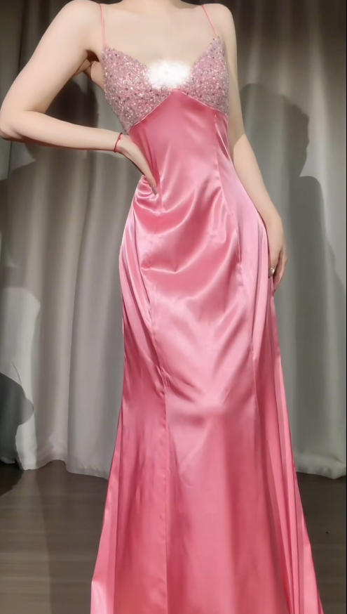 Élégante robe de bal rose fourreau à fines bretelles, ornée de perles, en satin, longue robe de soirée ED07608