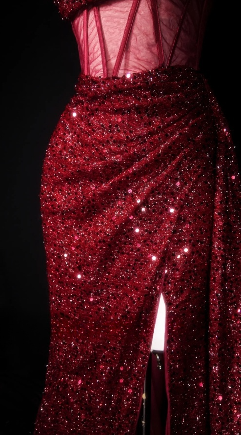 Robe de Bal Rouge Bretelles Fines Fourreau Tulle Paillettes Longue Robe de Soirée ED07628