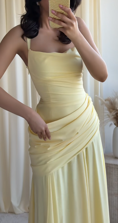 Robe de soirée longue fourreau chic en mousseline de soie à bretelles spaghetti, Robe de bal jaune ED07710
