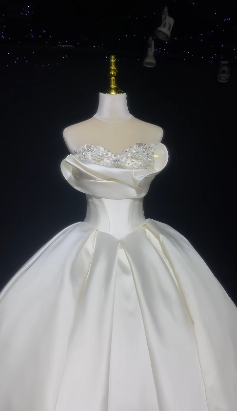 Timeless A-Line Wedding Dress Satin Off-shoulder Bridal Dress White Bridal Gown ED07827