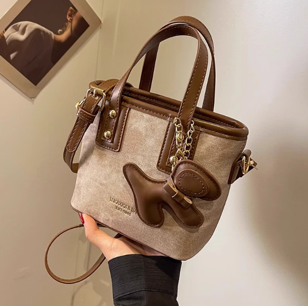 Versatile shoulder crossbody bag portable bucket bag ED0782