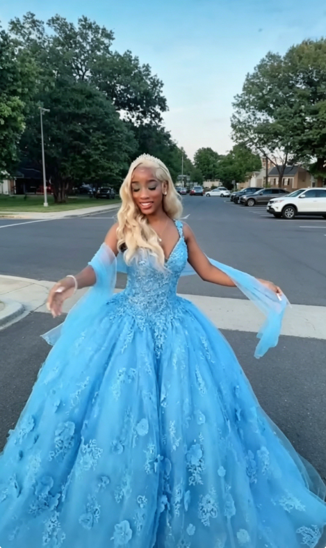 Chic Spaghetti Straps Ball Gown Sweet 16 Dress Tulle Long Evening Dress Blue Prom Dress ED07885